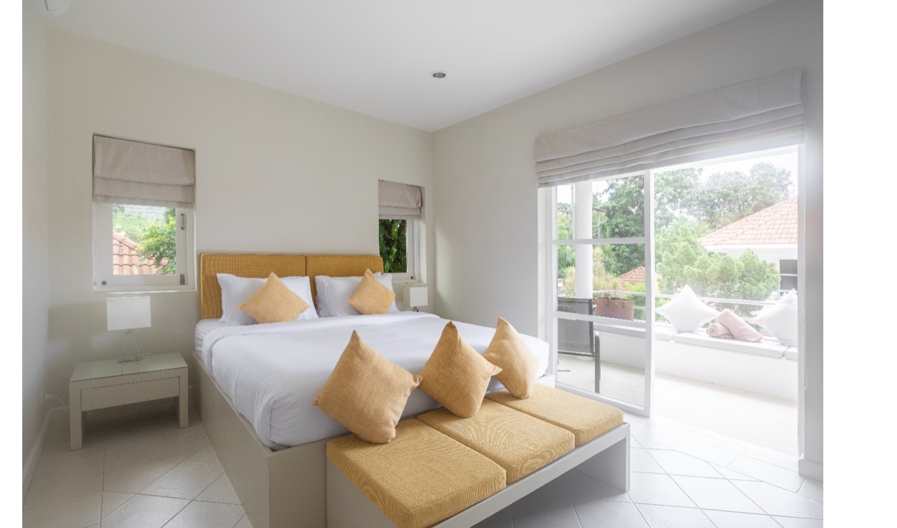 Luxury 2-Bedroom Townhouse | Bangrak, Koh Samui | Freehold Chanote